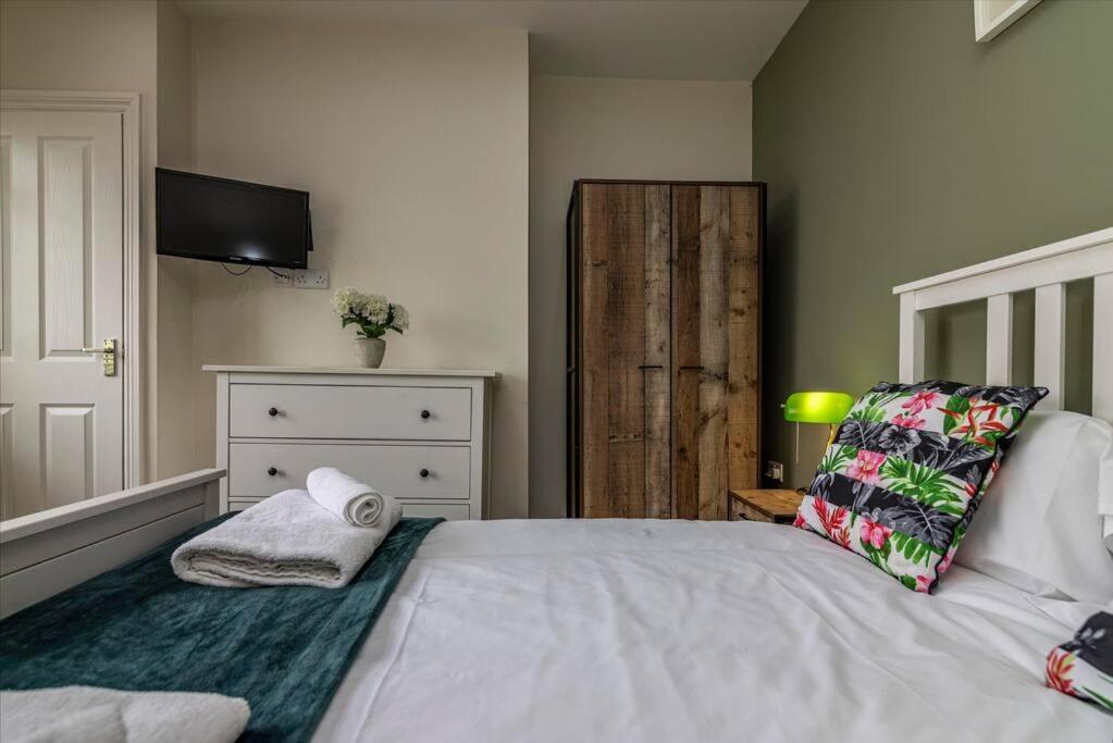 Dovecote House Beeston Private Parking 15Mins From Nottingham City Centre Close To Qmc Hospital Exteriör bild
