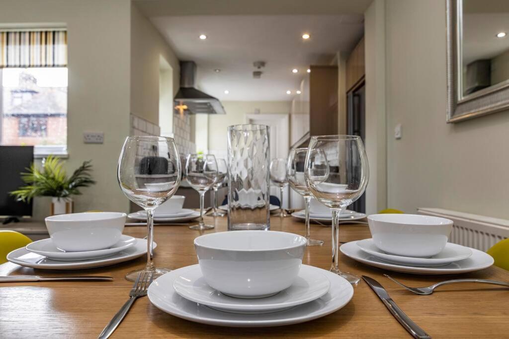 Dovecote House Beeston Private Parking 15Mins From Nottingham City Centre Close To Qmc Hospital Exteriör bild